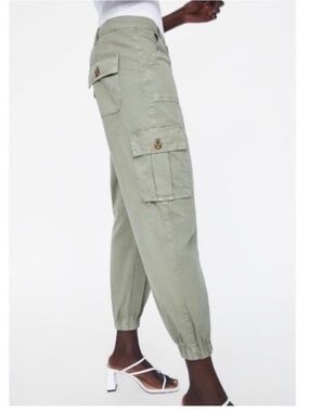 Zara khaki Green Cargo Joggers